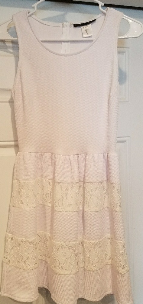 Pretty girl's dress